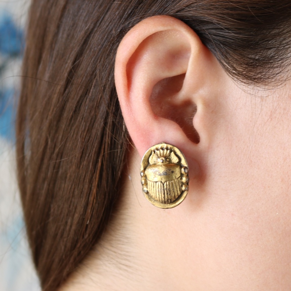 VINTAGE gold scarab earrings